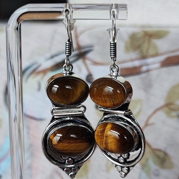 Tiger's Tiger Eye Sterling 925 Brand New Pierced Earrings - Picture 7 of 9